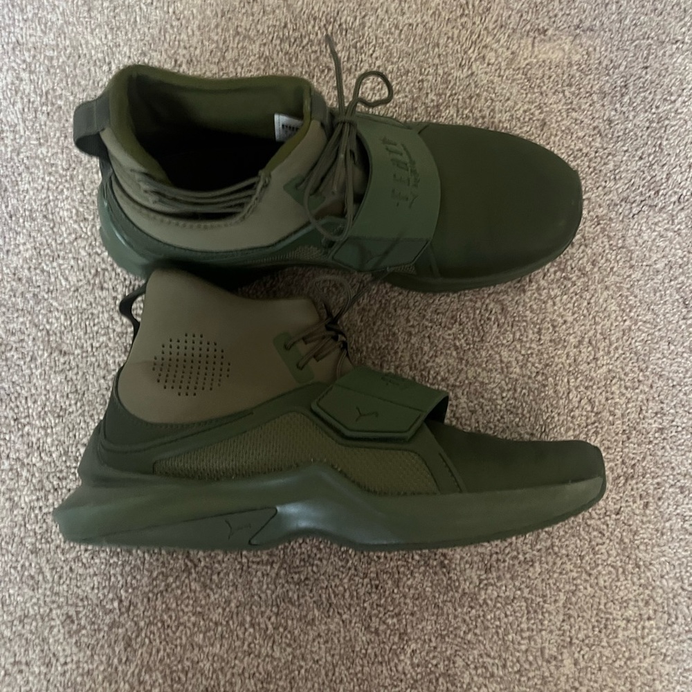 Fenty x Puma Sneakers (Army Green)